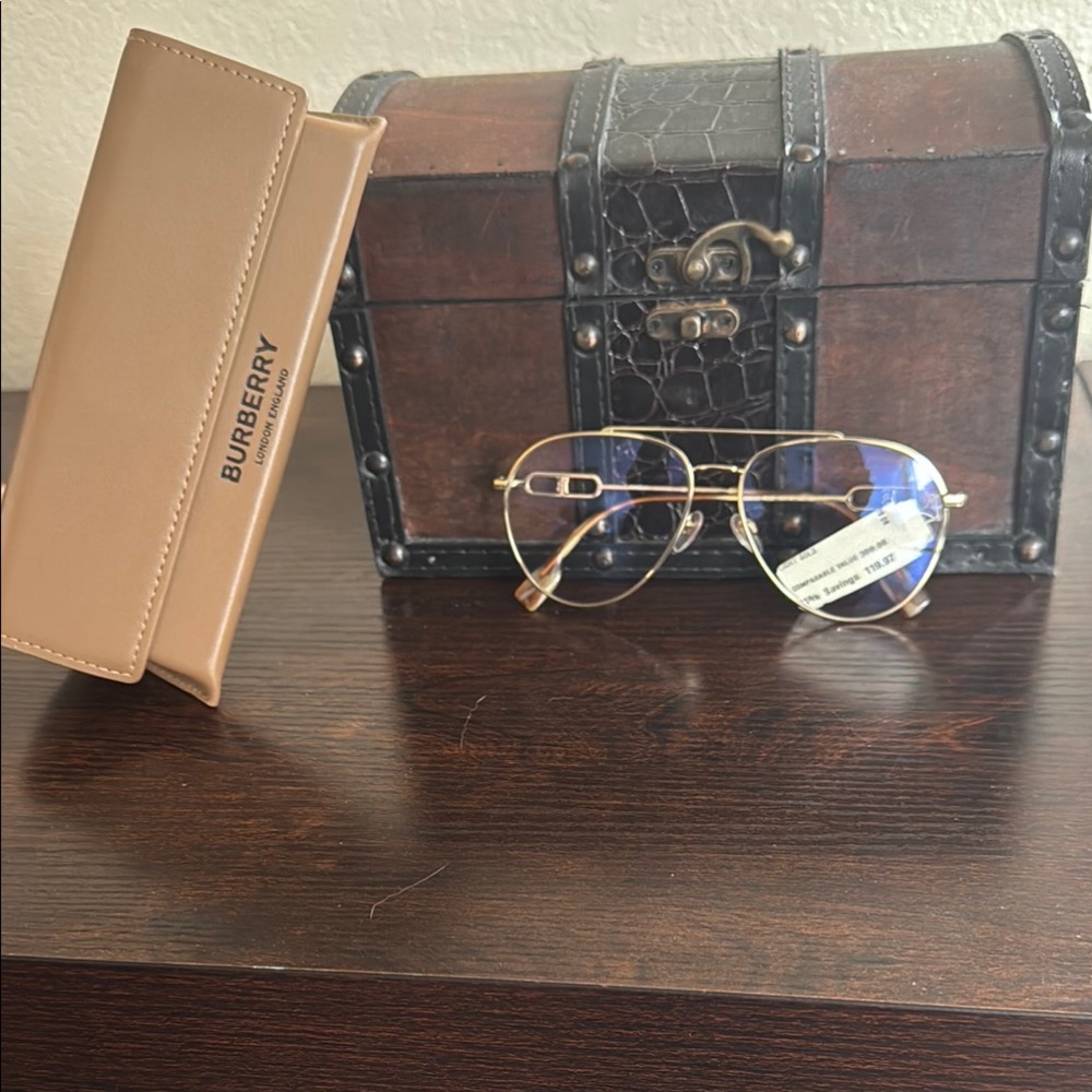 NEW Burberry Prescription Frame